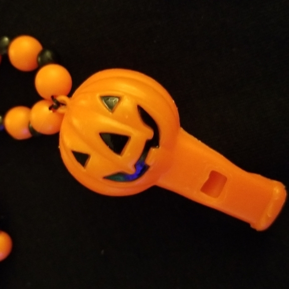 Necklace & Bracelet (Pumpkin) - Picture 3 of 7